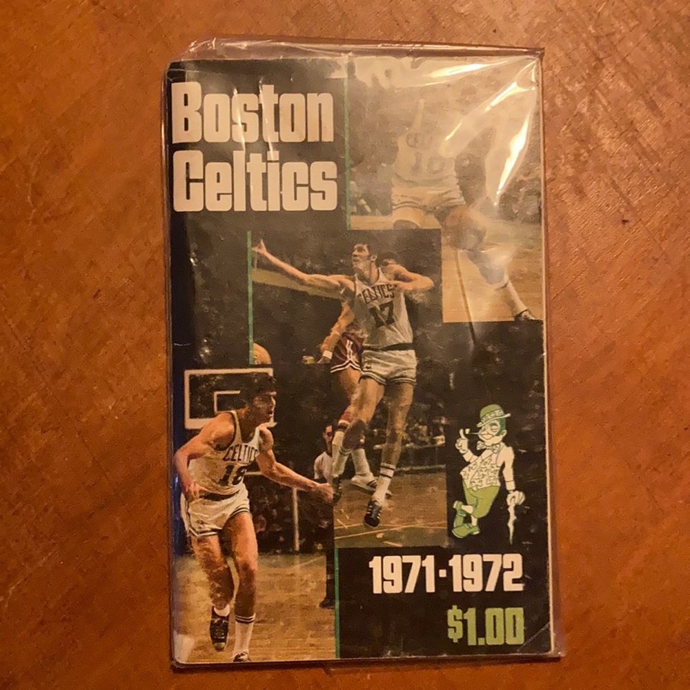 🍀🏀 BOSTON CELTICS 1971-1972 NBA Basketball Media Guide | John Havlicek 🏀🍀
